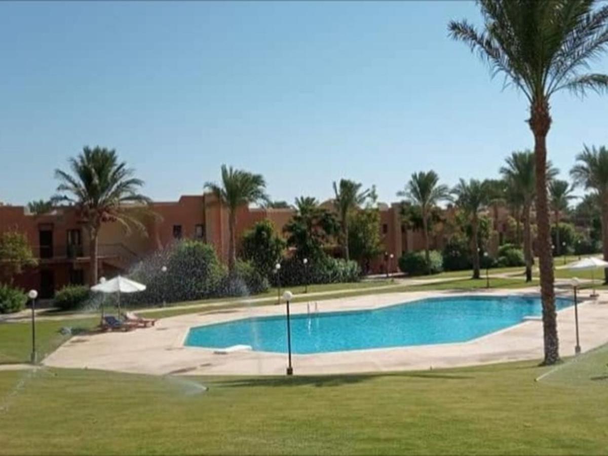 Chalet At Stella Makadi Beach Hurghada Exterior foto